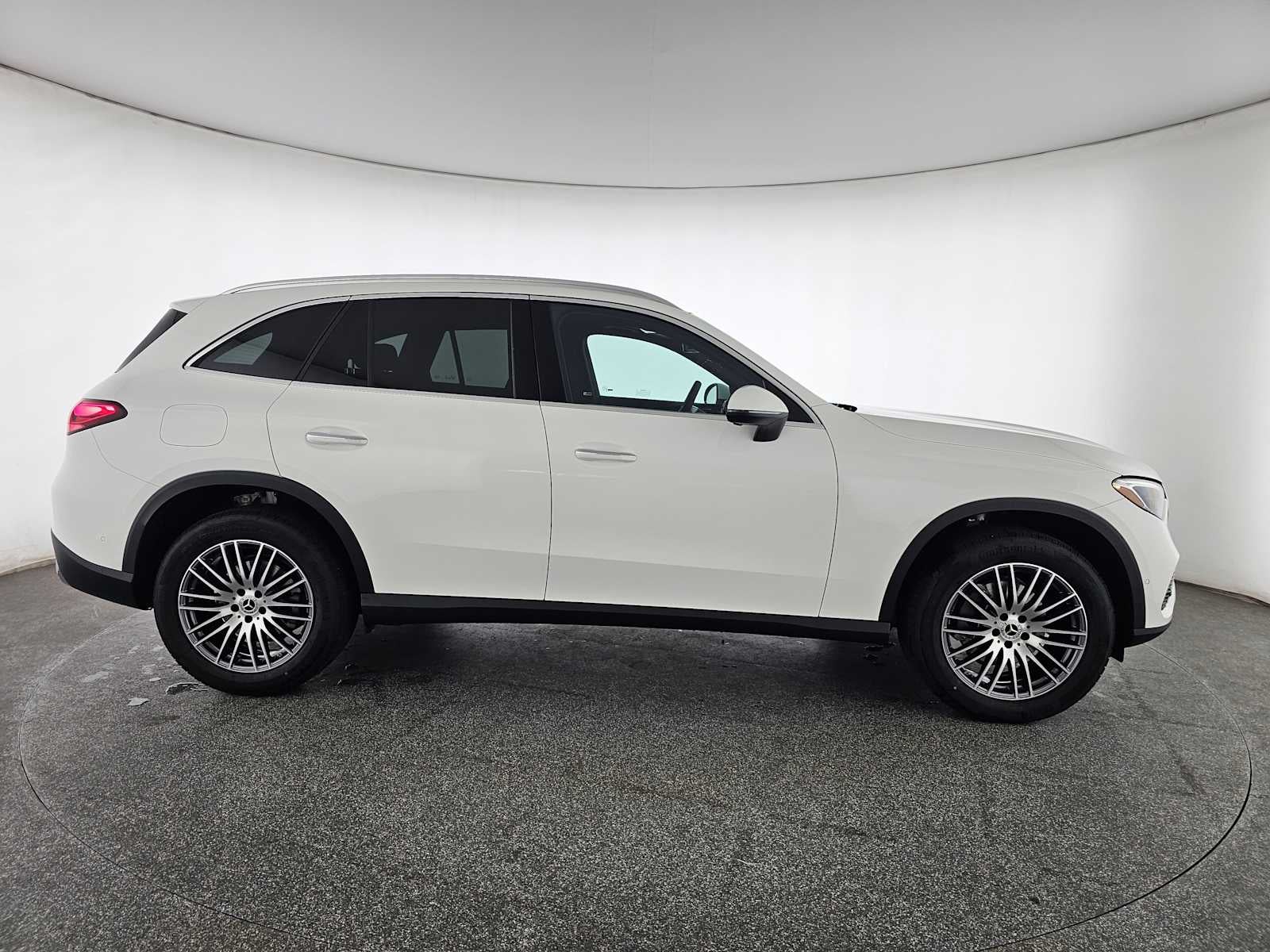 2026 Mercedes-Benz GLC 300 SUV