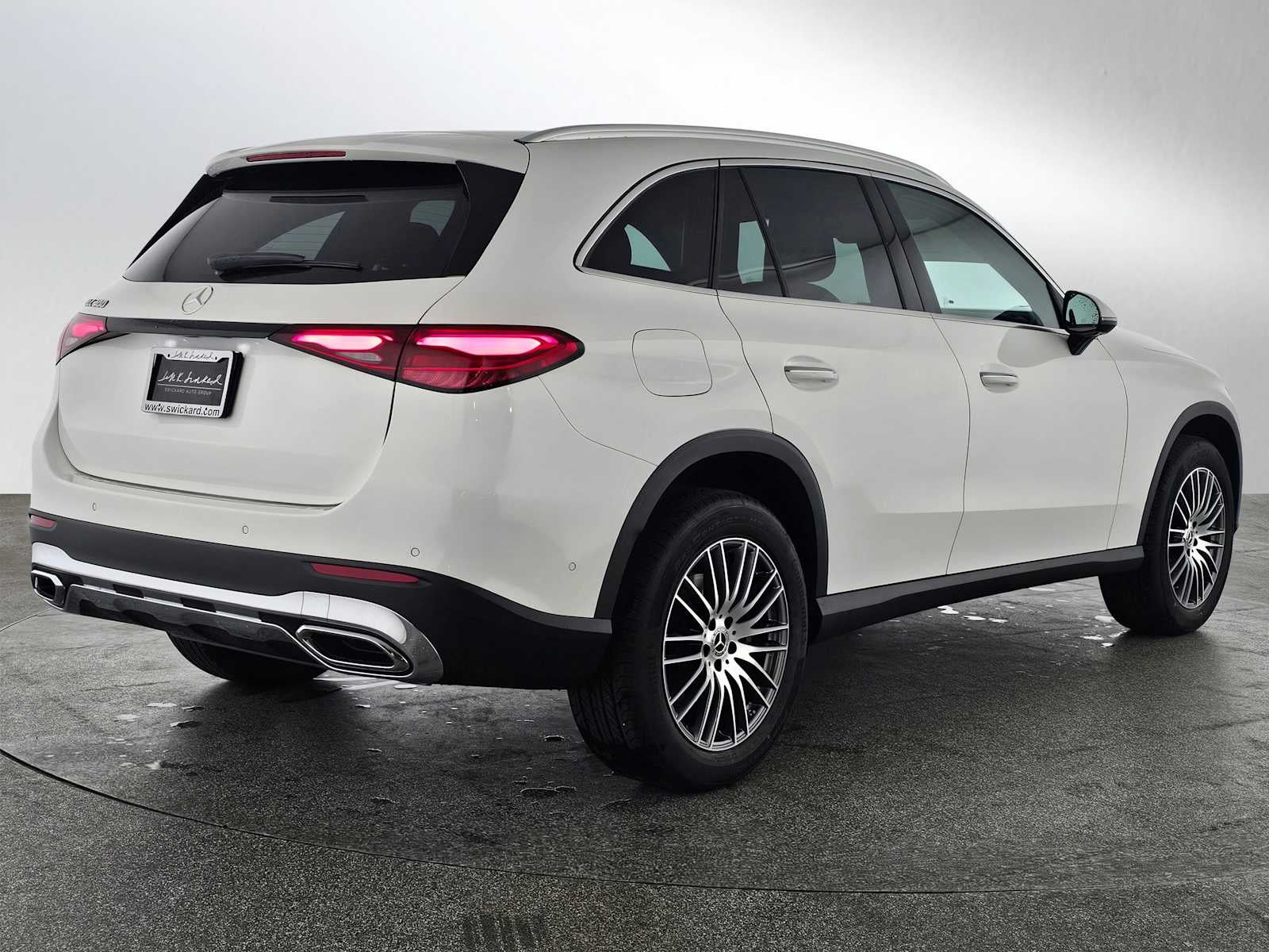2026 Mercedes-Benz GLC 300 SUV