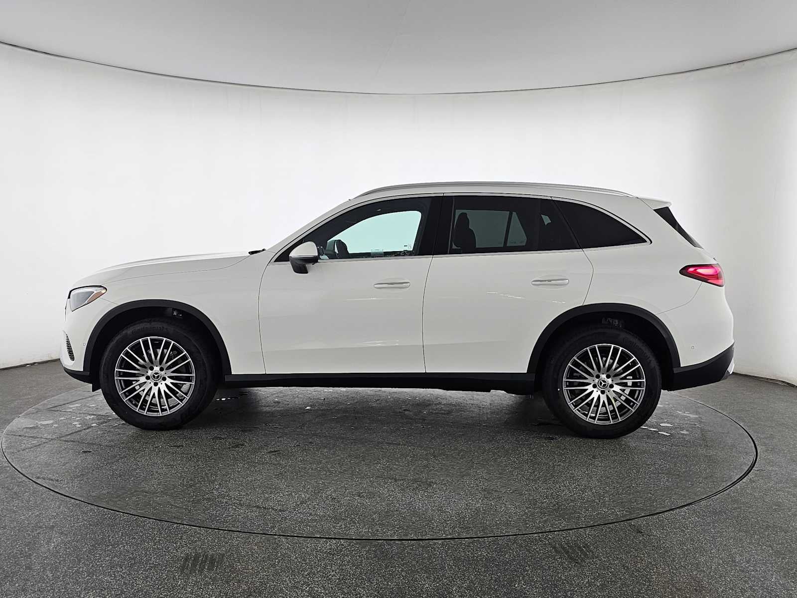 2026 Mercedes-Benz GLC 300 SUV