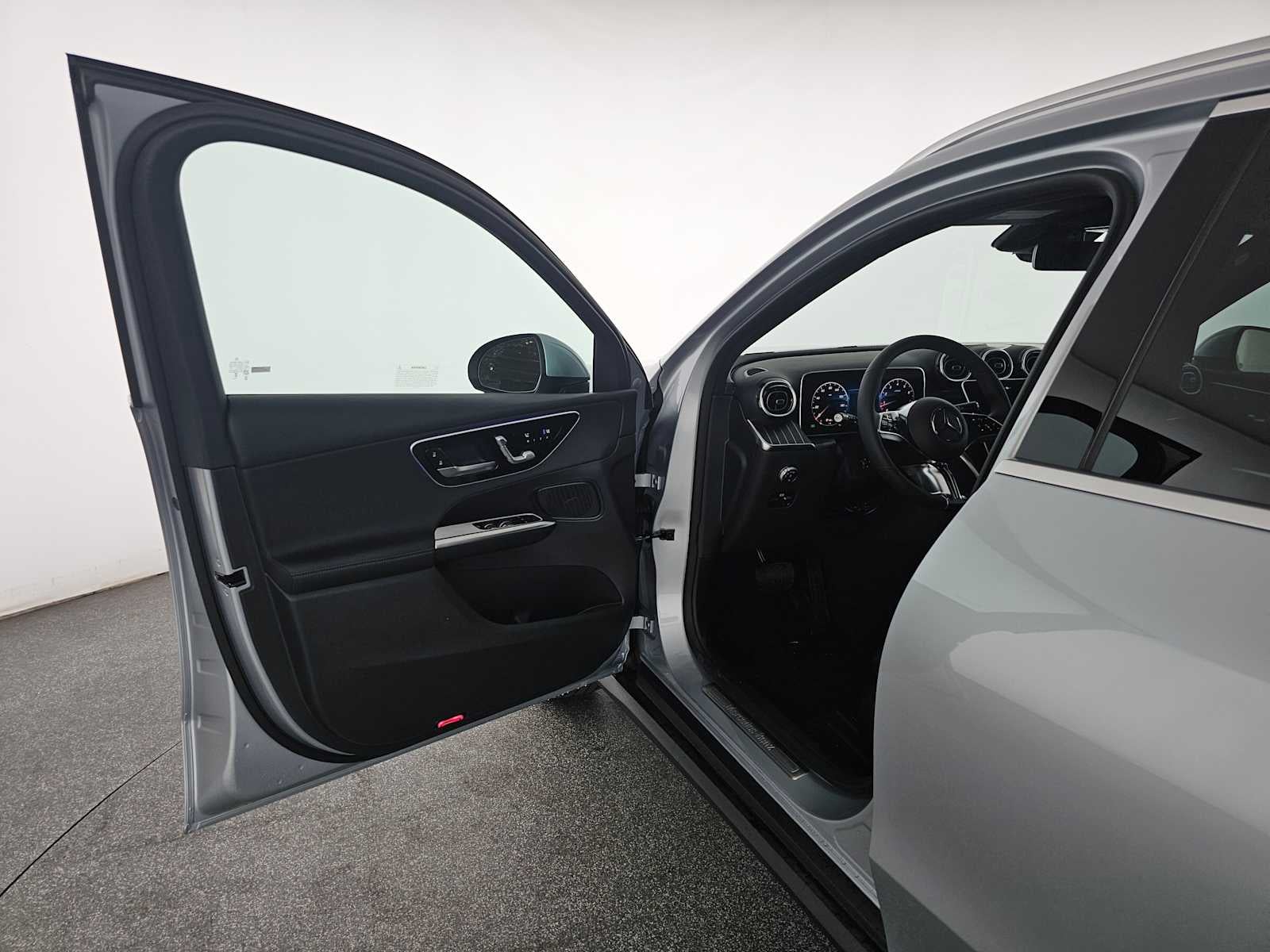 2026 Mercedes-Benz GLC 300 SUV