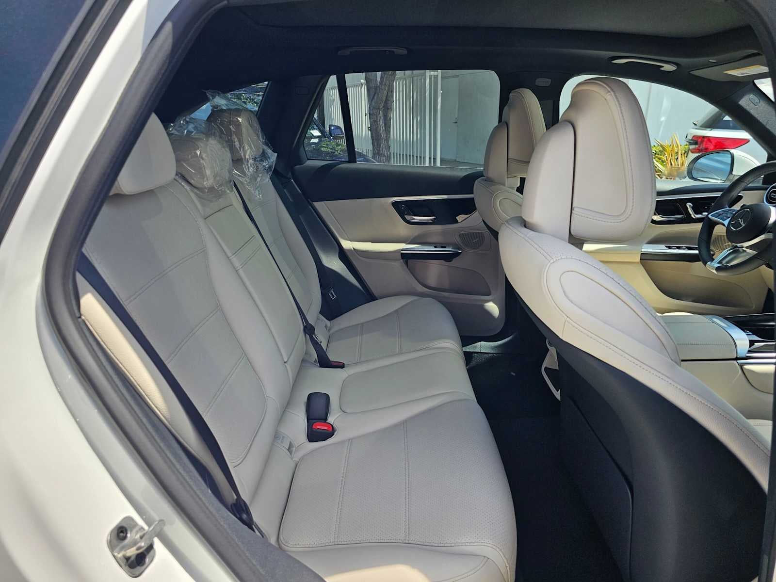 2026 Mercedes-Benz GLC 300 SUV