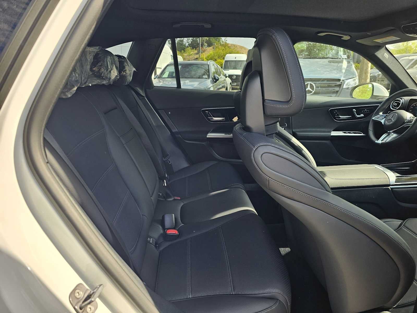 2027 Mercedes-Benz GLC 300 SUV