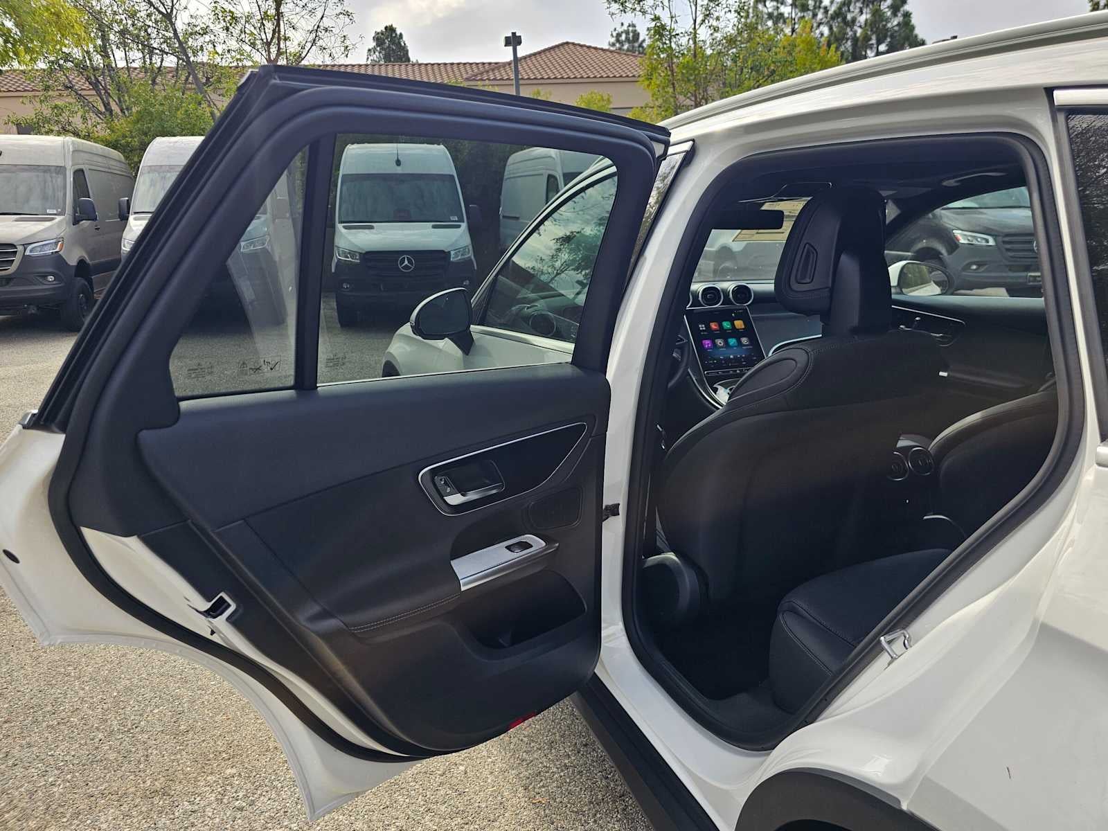 2027 Mercedes-Benz GLC 300 SUV