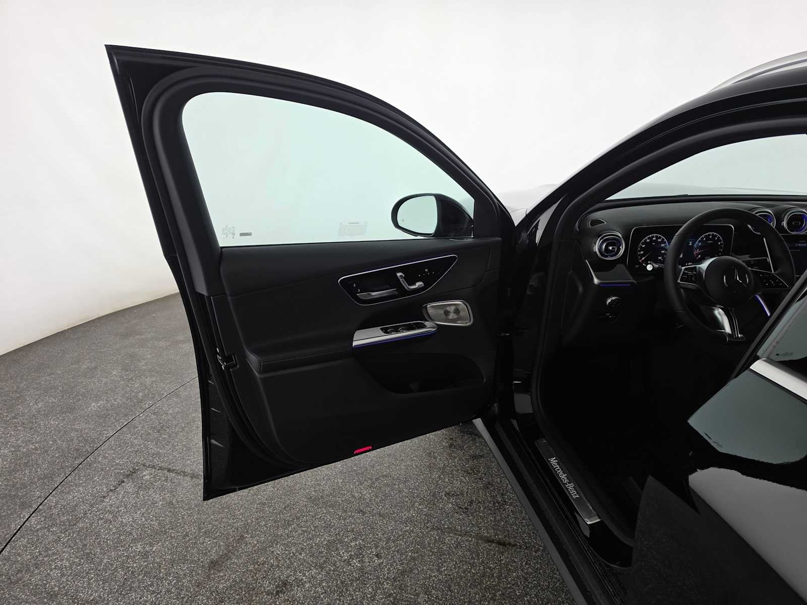 2027 Mercedes-Benz GLC 300 SUV