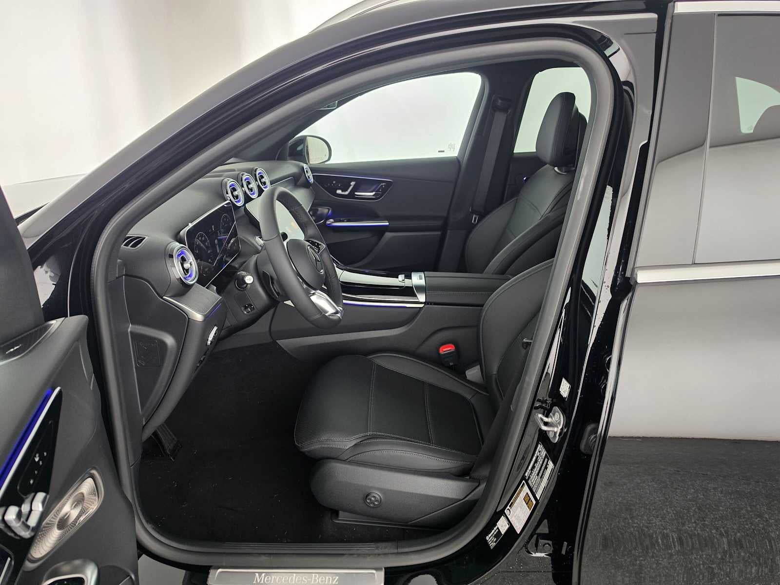 2027 Mercedes-Benz GLC 300 SUV