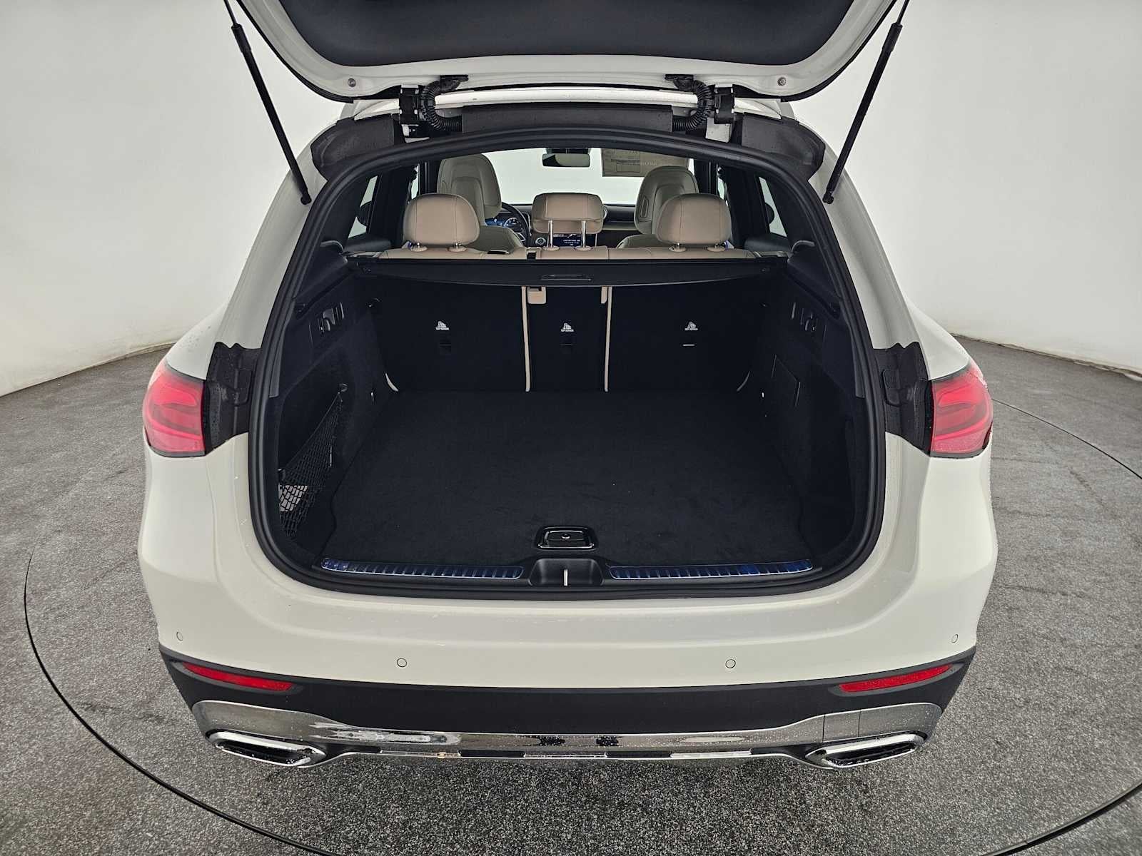 2027 Mercedes-Benz GLC 300 SUV