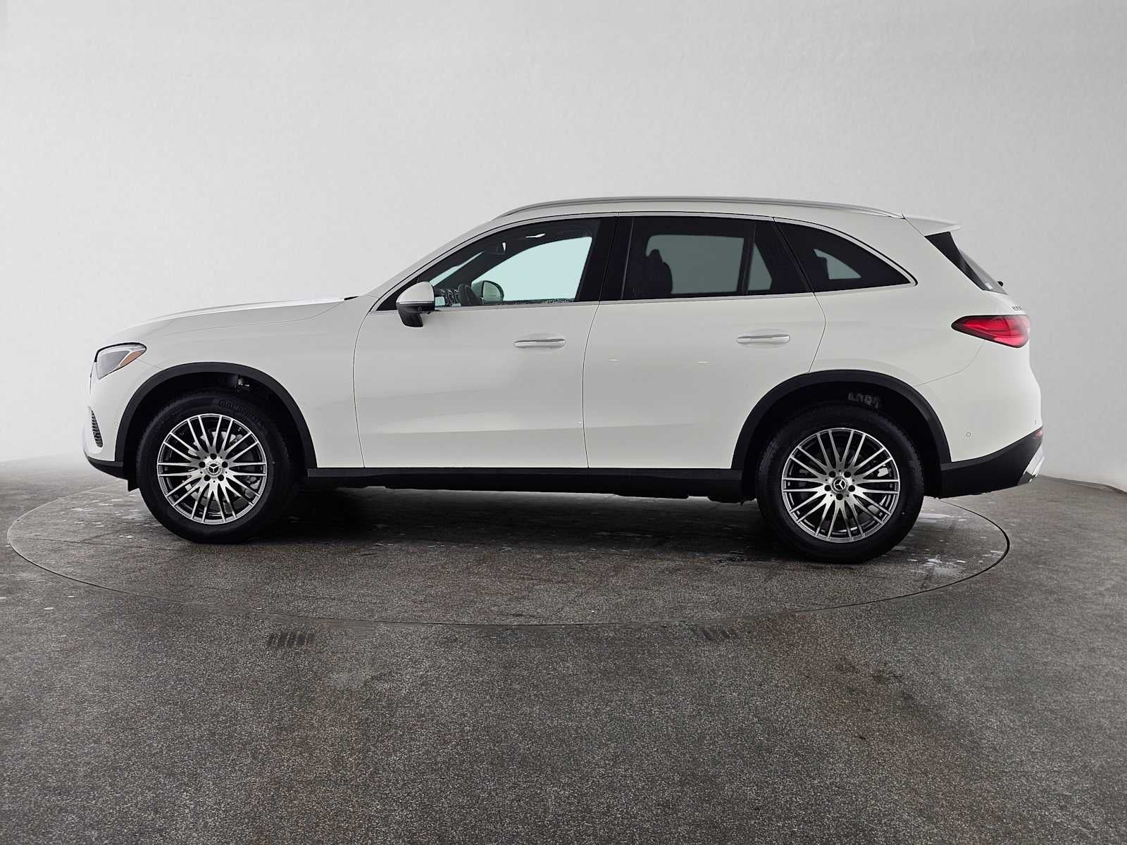 2027 Mercedes-Benz GLC 300 SUV