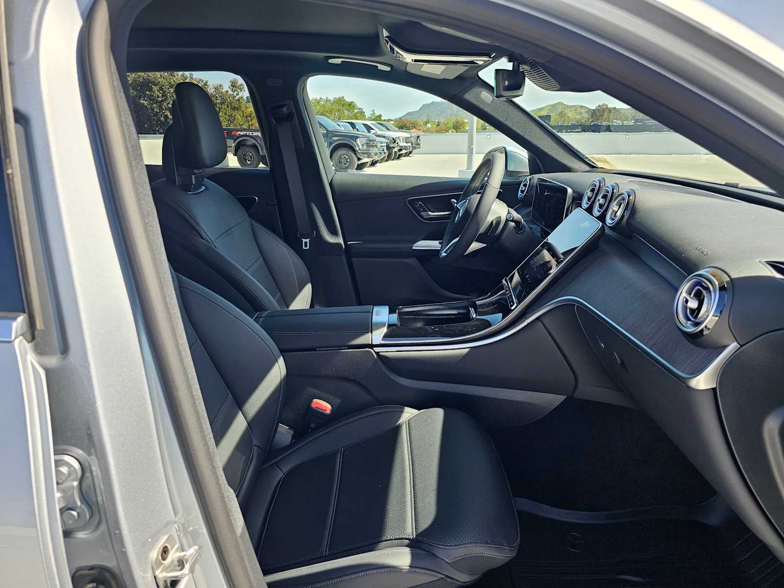 2026 Mercedes-Benz GLC 300 4MATIC® SUV