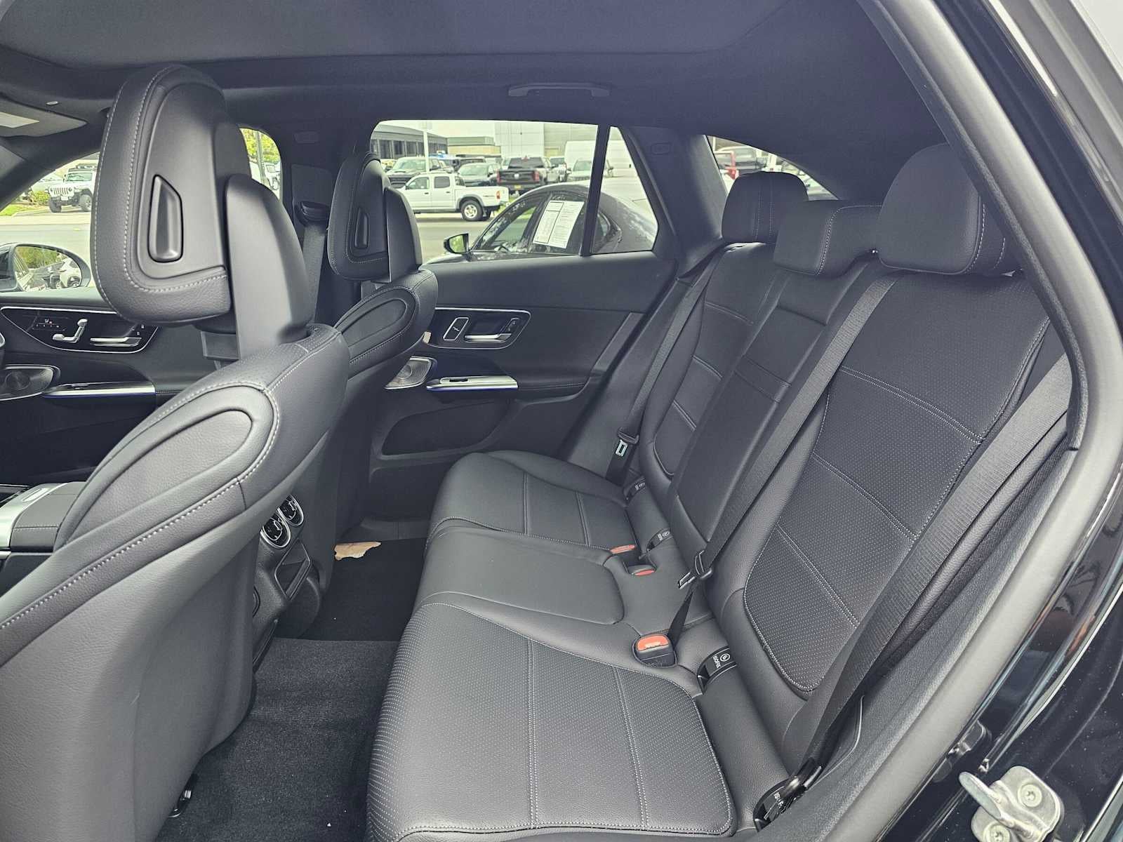 2027 Mercedes-Benz GLC 300 4MATIC® SUV