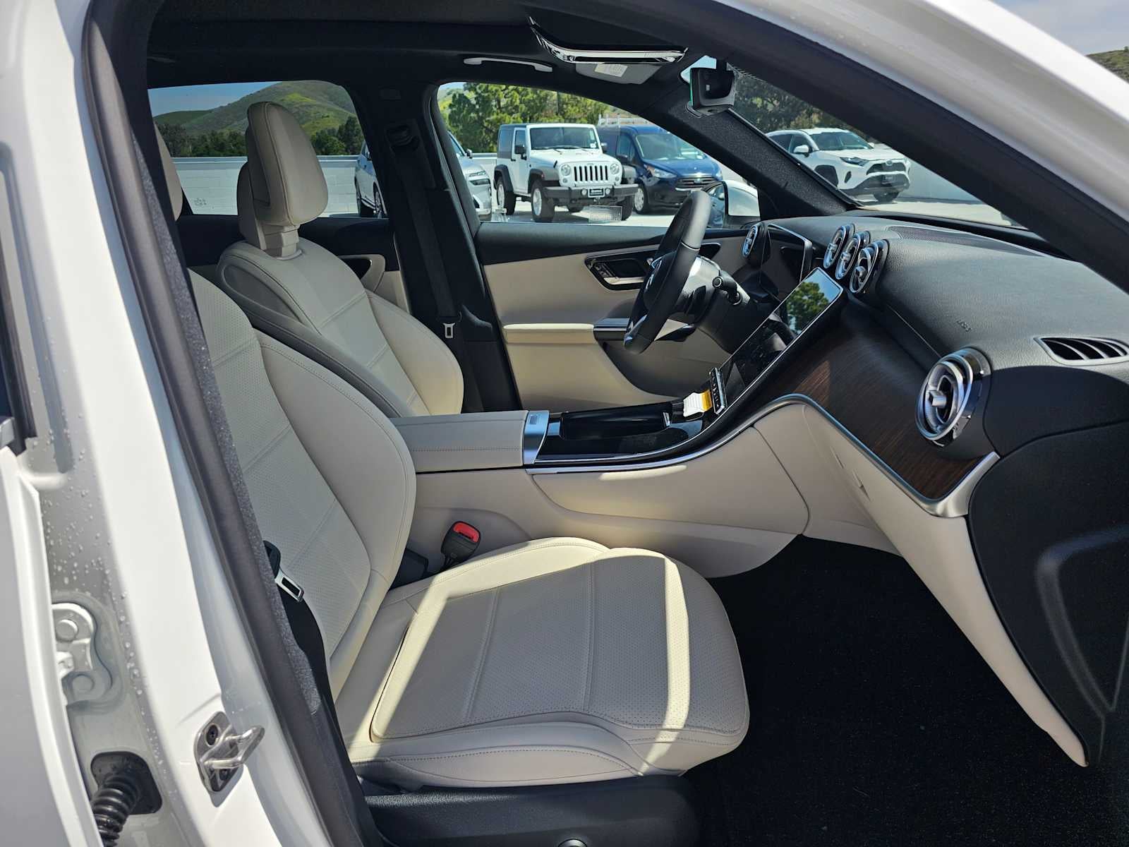 2026 Mercedes-Benz GLC 300 4MATIC® SUV