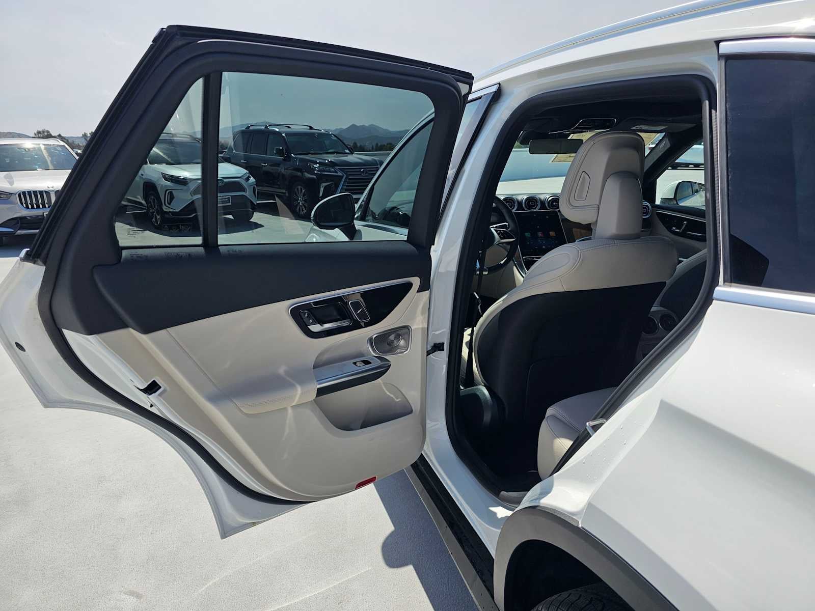 2026 Mercedes-Benz GLC 300 4MATIC® SUV