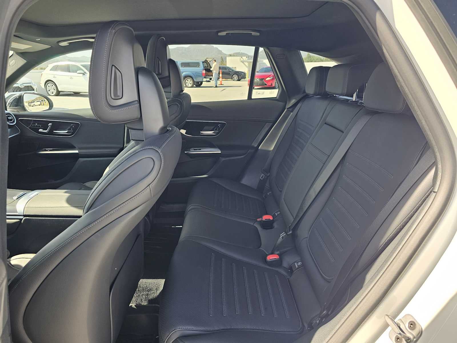 2026 Mercedes-Benz GLC 300 4MATIC® SUV