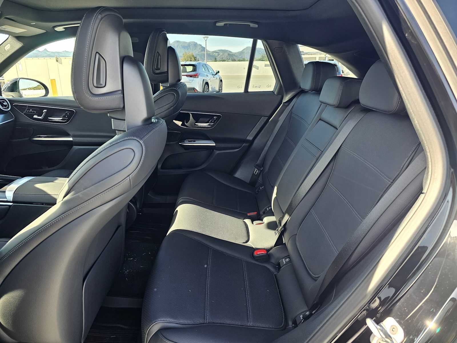 2026 Mercedes-Benz GLC 300 4MATIC® SUV