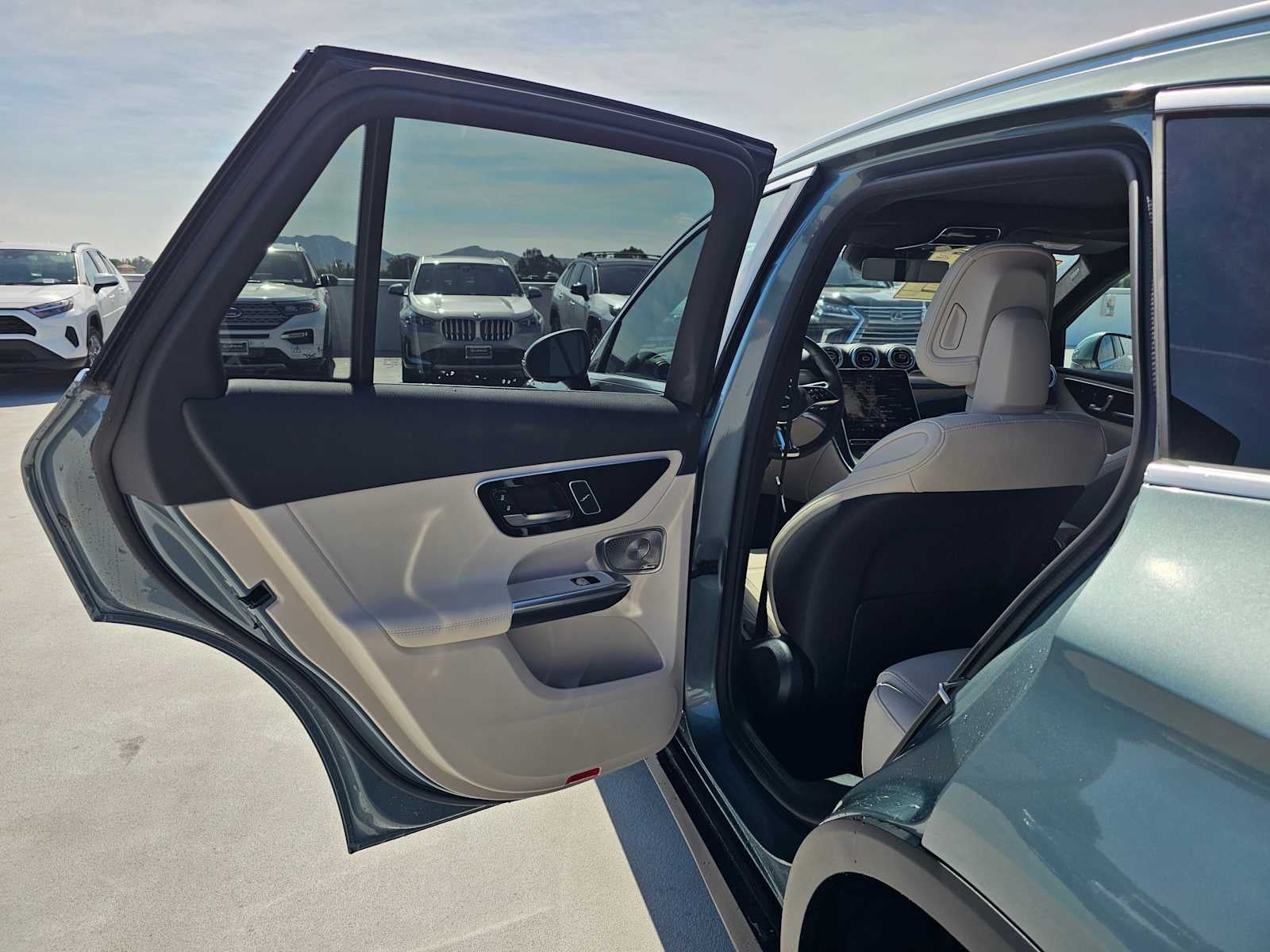 2026 Mercedes-Benz GLC 300 4MATIC® SUV