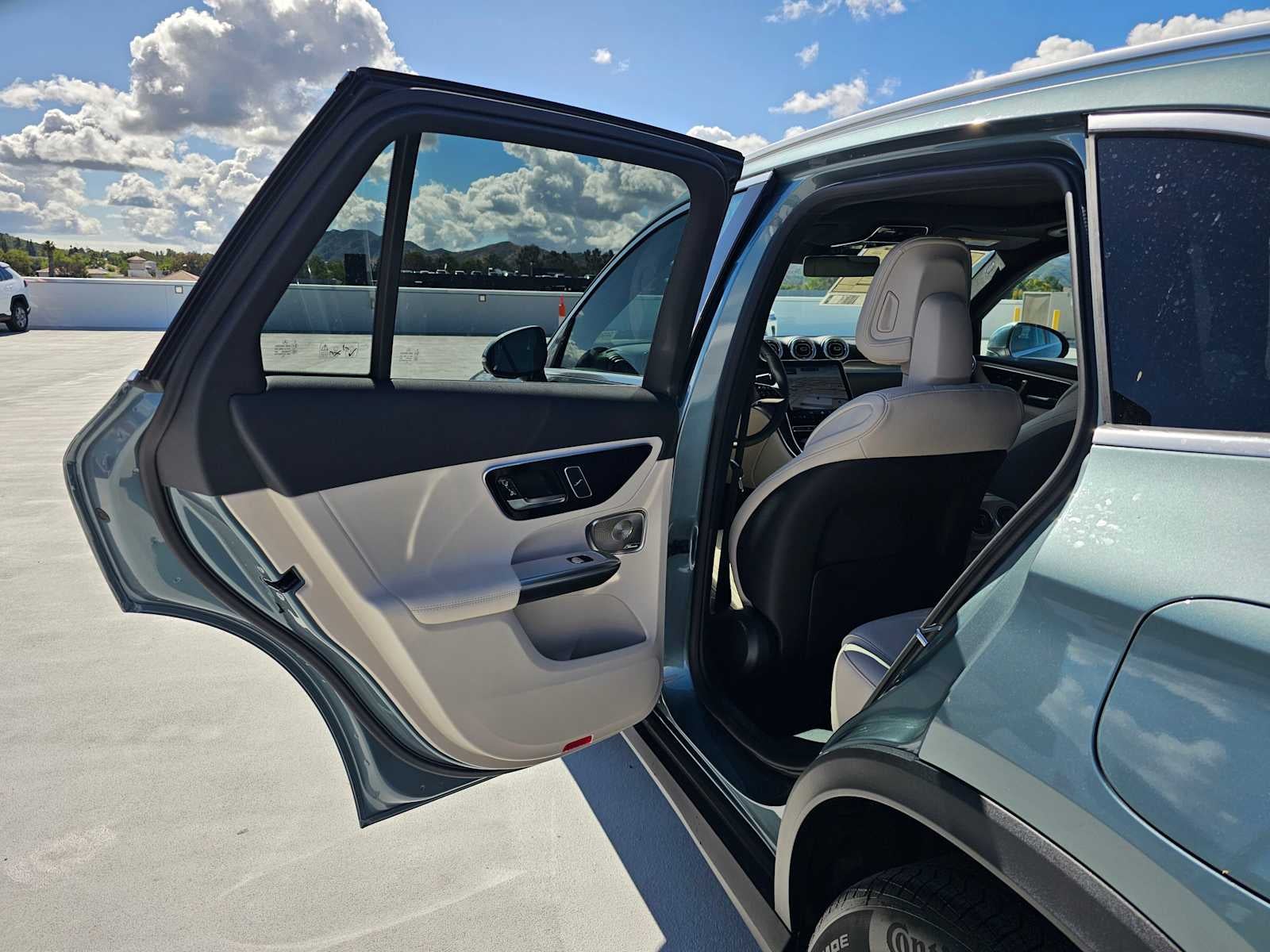 2026 Mercedes-Benz GLC 350e 4MATIC® SUV