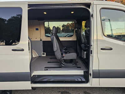 2025 Mercedes-Benz Sprinter 2500 Standard Roof I4 Diesel HO 144" RWD
