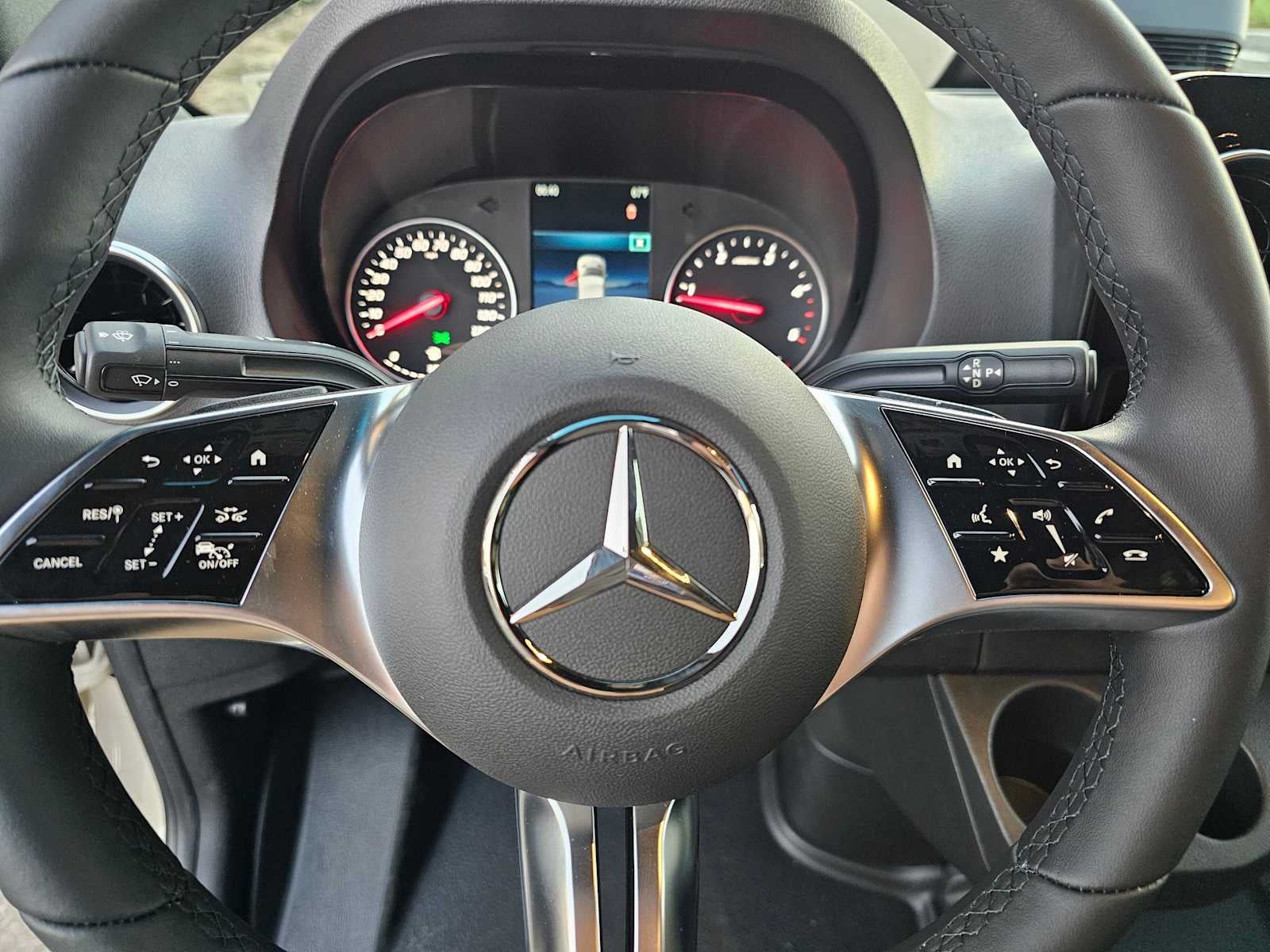 2025 Mercedes-Benz Sprinter 2500 Standard Roof I4 Diesel HO 144" RWD