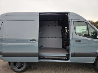 2026 Mercedes-Benz Sprinter 2500 Standard Roof I4 Diesel HO 144" AWD