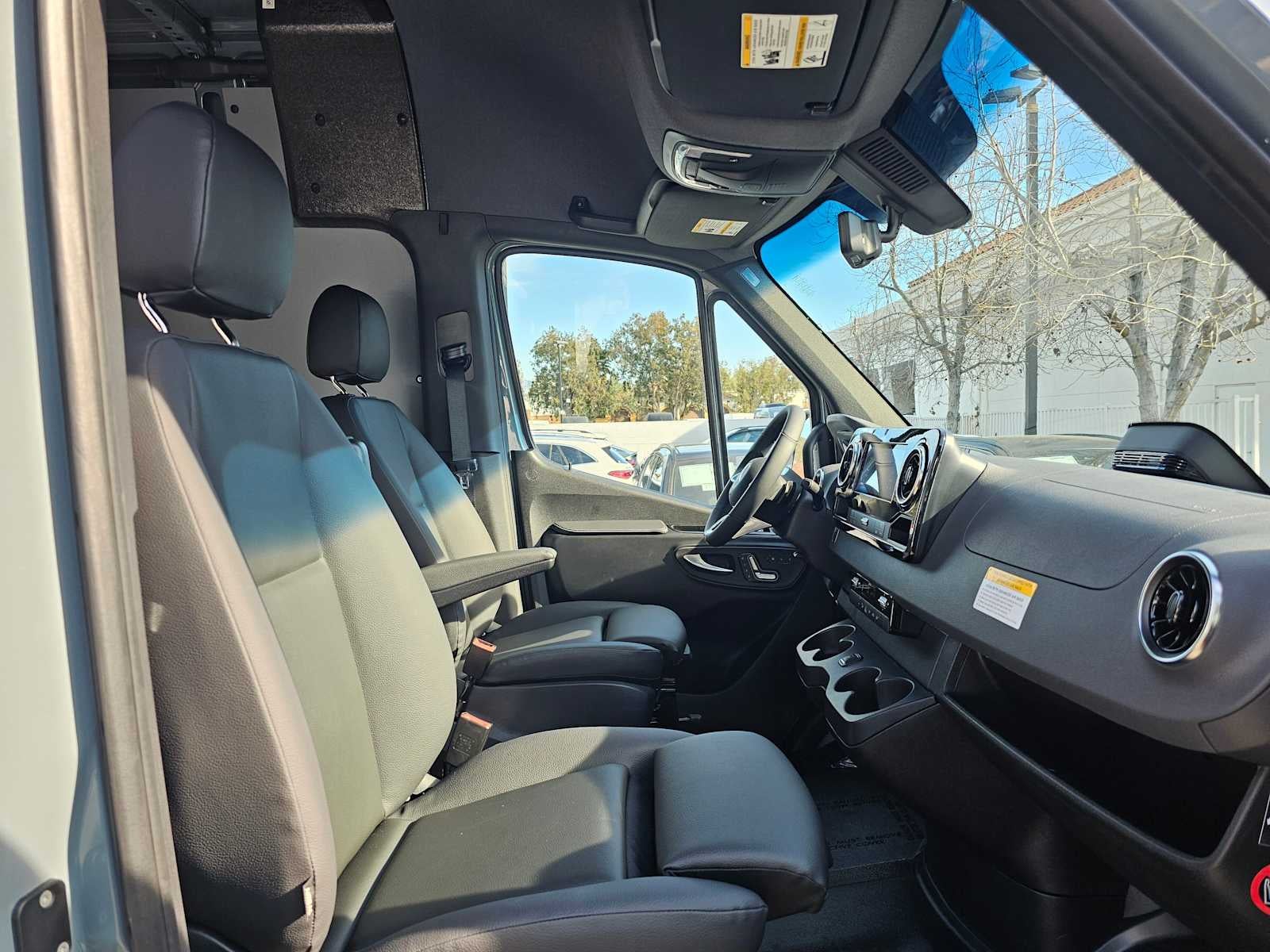 2026 Mercedes-Benz Sprinter 2500 Standard Roof I4 Diesel HO 144" AWD