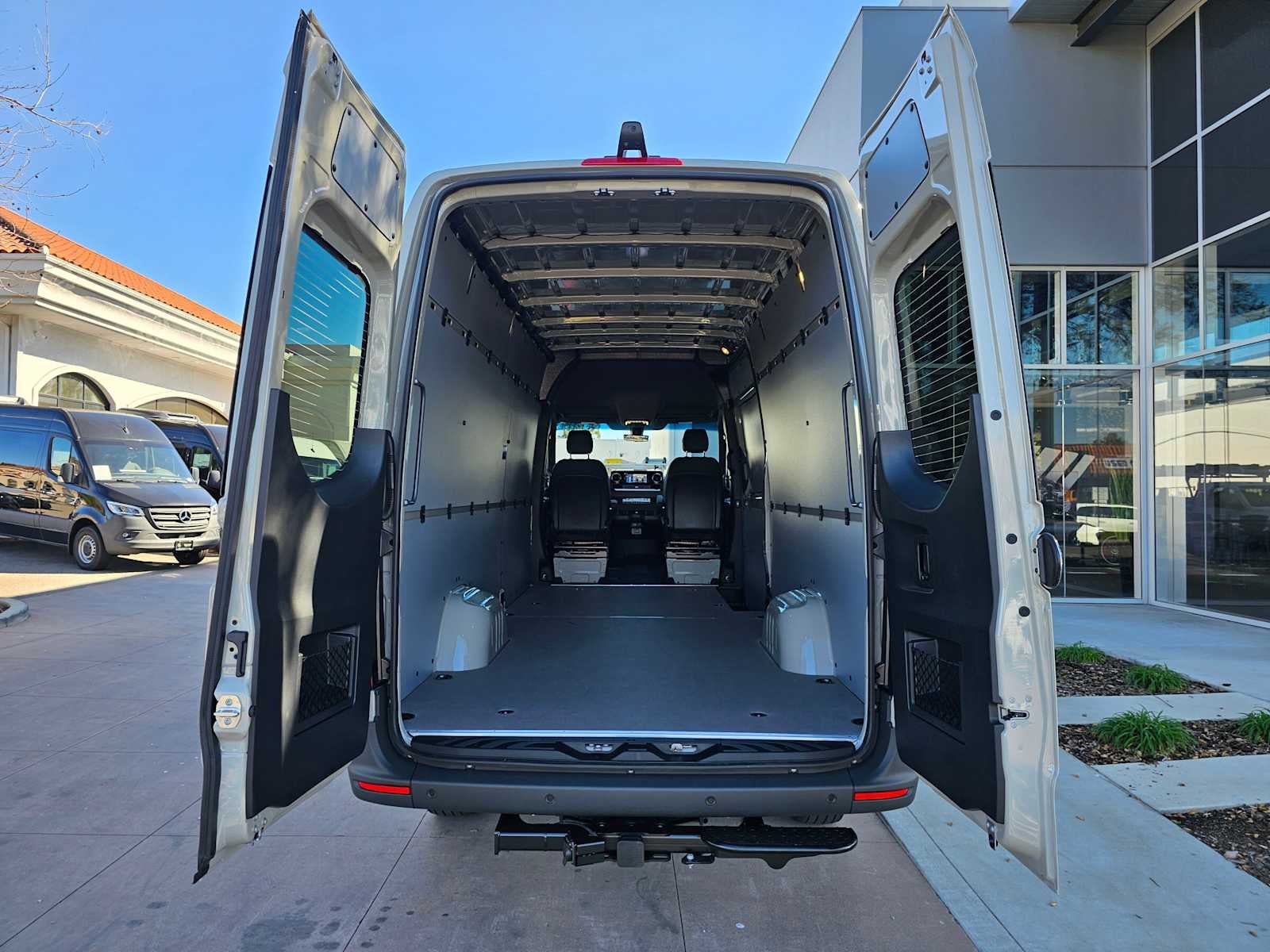2026 Mercedes-Benz Sprinter 2500 High Roof I4 Diesel HO 170" AWD