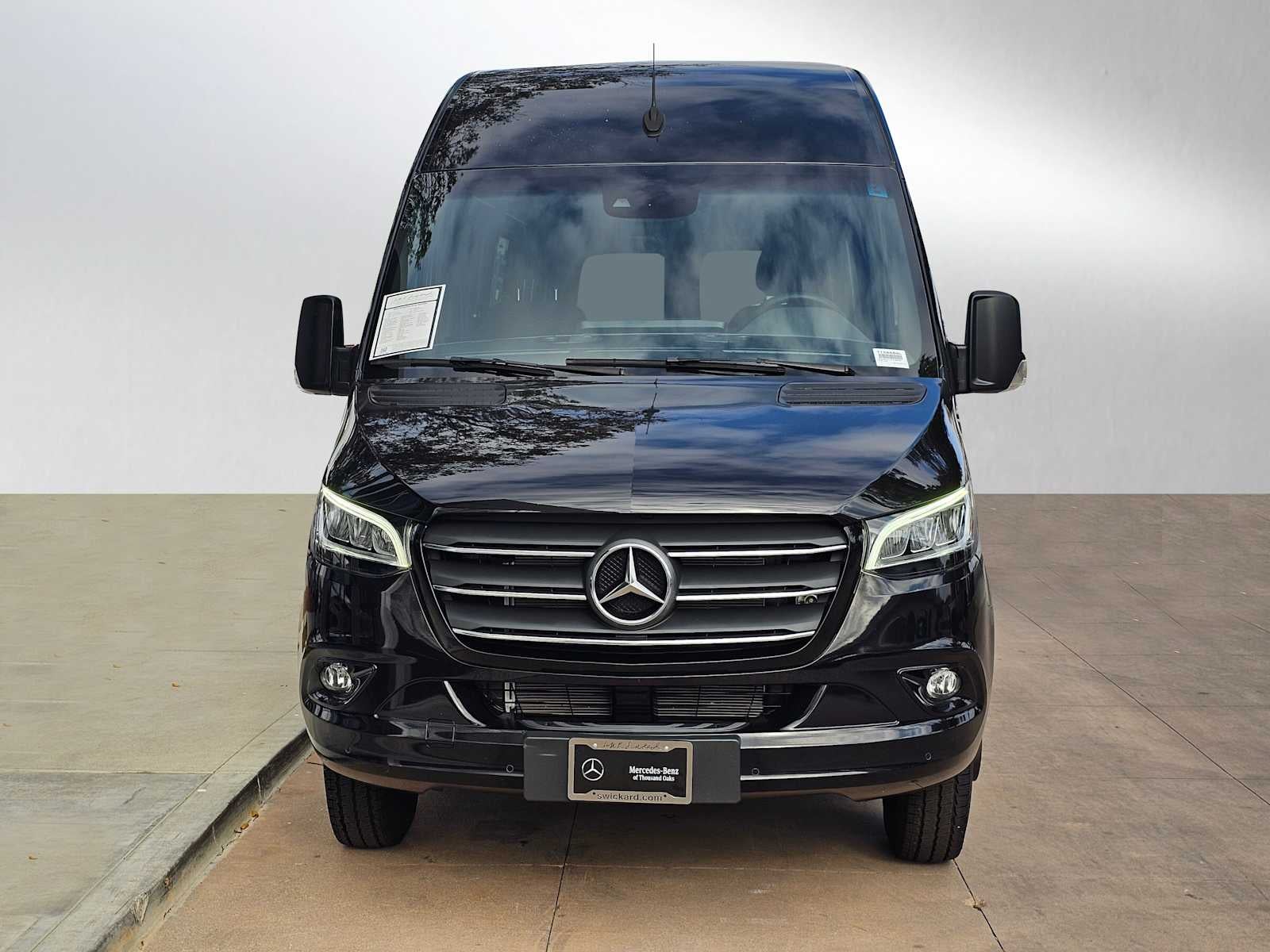 2024 Mercedes-Benz Sprinter 4500 High Roof I4 Diesel HO 170" Extended RWD