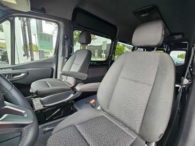 2024 Mercedes-Benz Sprinter 4500 High Roof I4 Diesel HO 170" Extended RWD