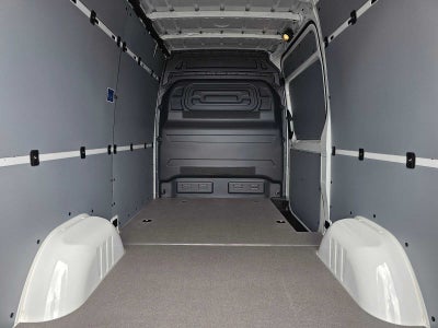 2025 Mercedes-Benz Sprinter 2500 Standard Roof I4 Diesel 144" RWD