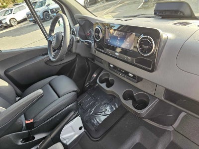 2025 Mercedes-Benz Sprinter 2500 Standard Roof I4 Diesel 144" RWD
