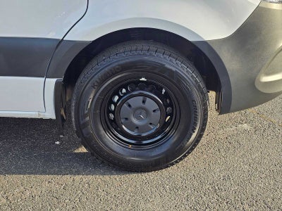 2025 Mercedes-Benz Sprinter 2500 Standard Roof I4 Diesel 144" RWD