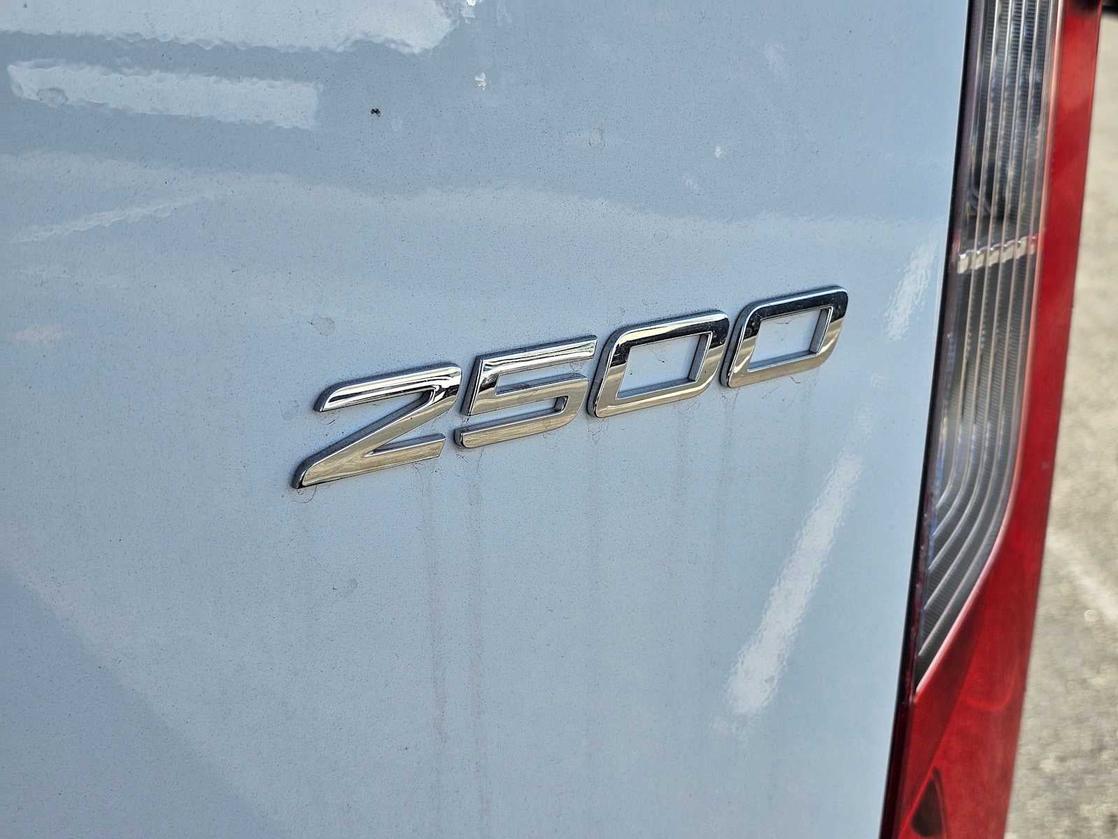 2026 Mercedes-Benz Sprinter 2500 Standard Roof I4 Diesel 144" RWD