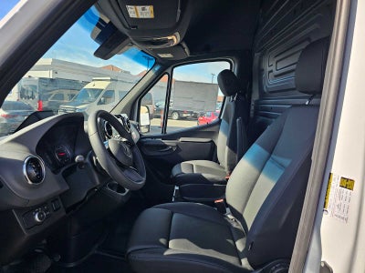 2026 Mercedes-Benz Sprinter 2500 Standard Roof I4 Diesel 144" RWD