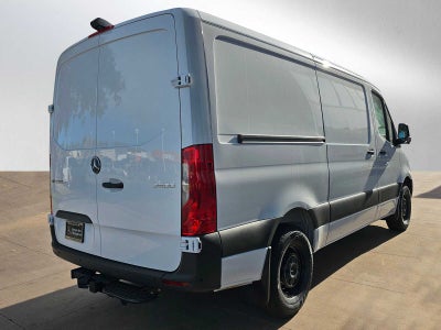 2026 Mercedes-Benz Sprinter 2500 Standard Roof I4 Diesel 144" RWD