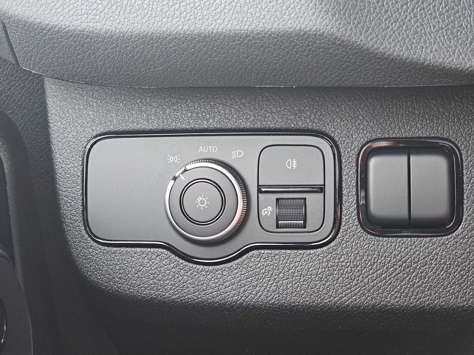 2026 Mercedes-Benz Sprinter 2500 Standard Roof I4 Diesel 144" RWD