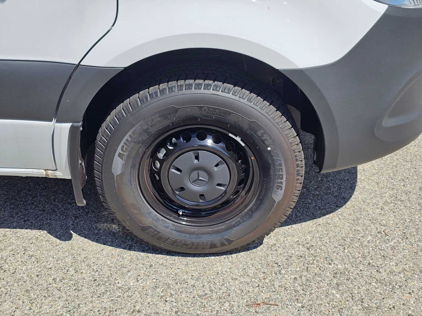 2025 Mercedes-Benz Sprinter 2500 Standard Roof I4 Diesel 144" RWD