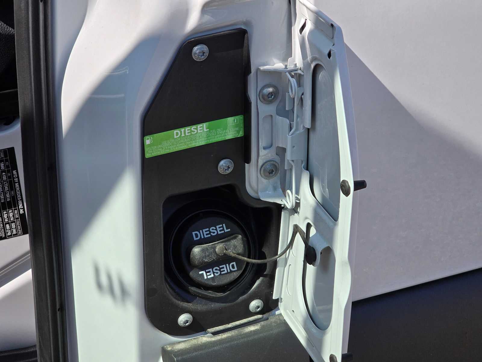 2025 Mercedes-Benz Sprinter 2500 Standard Roof I4 Diesel 144" RWD