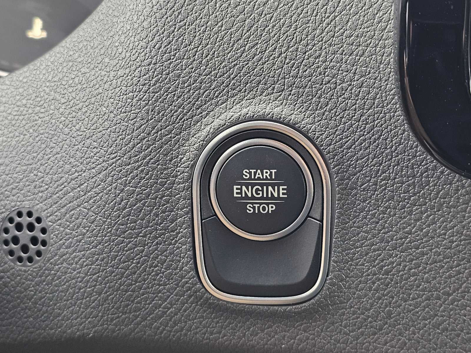 2025 Mercedes-Benz Sprinter 2500 Standard Roof I4 Diesel 144" RWD