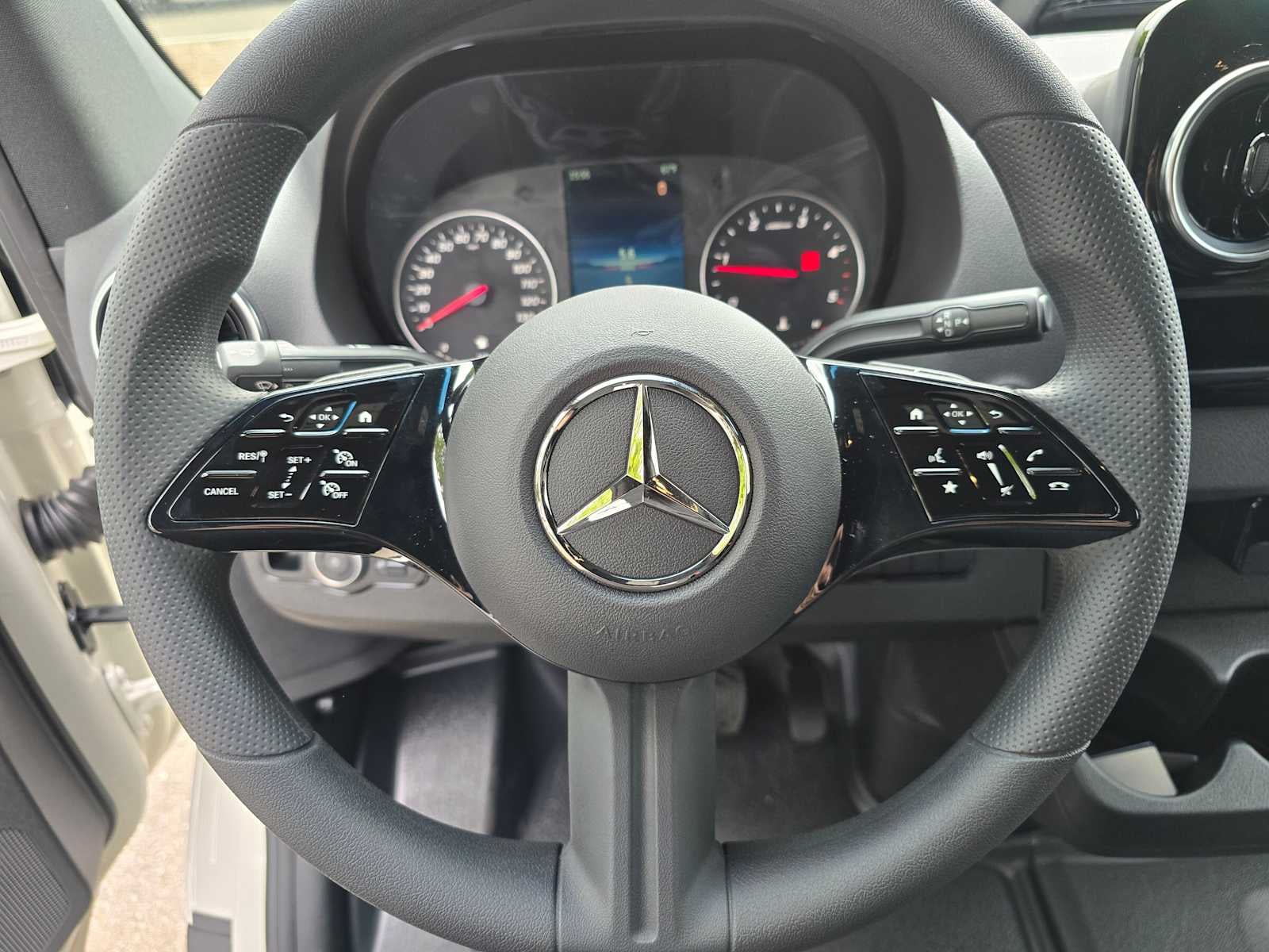 2025 Mercedes-Benz Sprinter 2500 Standard Roof I4 Diesel 144" RWD