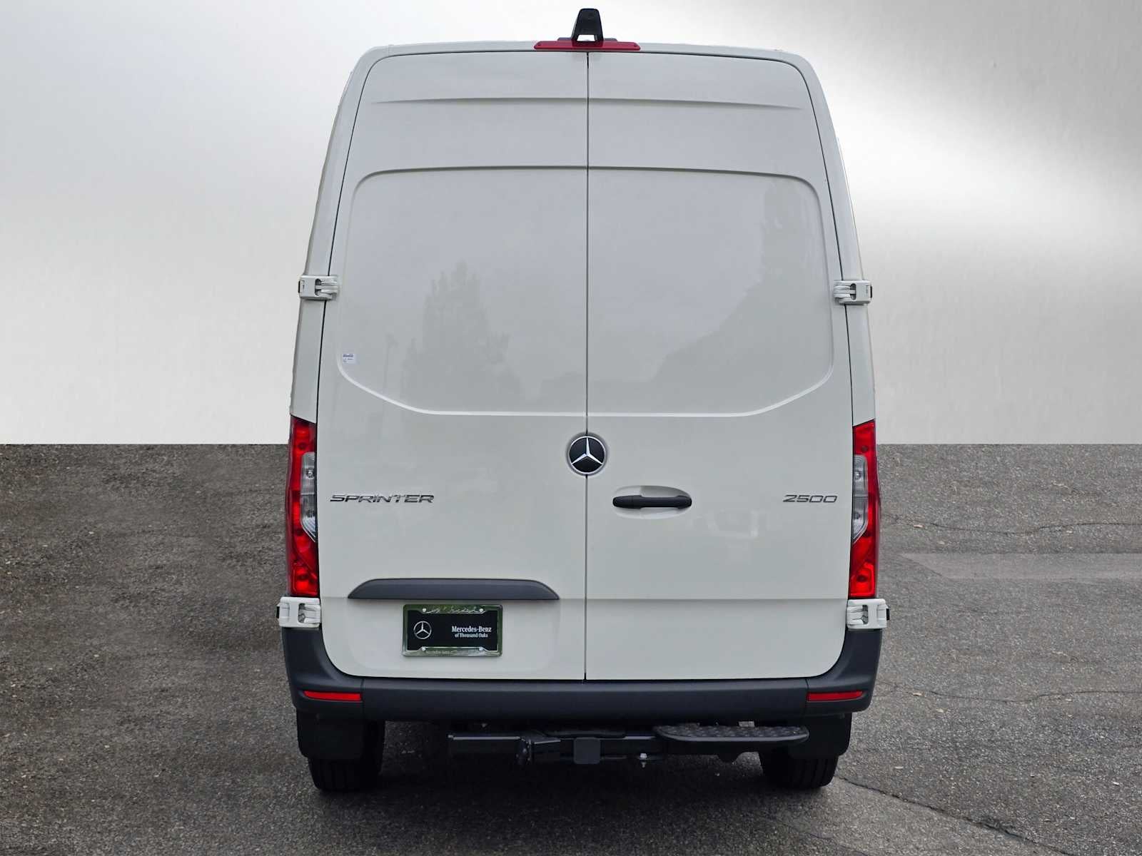2025 Mercedes-Benz Sprinter 2500 Standard Roof I4 Diesel 144" RWD