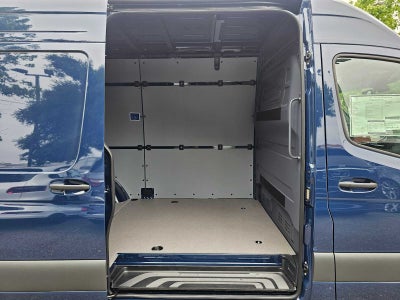 2025 Mercedes-Benz Sprinter 2500 Standard Roof I4 Diesel 144" RWD