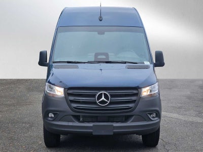 2025 Mercedes-Benz Sprinter 2500 Standard Roof I4 Diesel 144" RWD