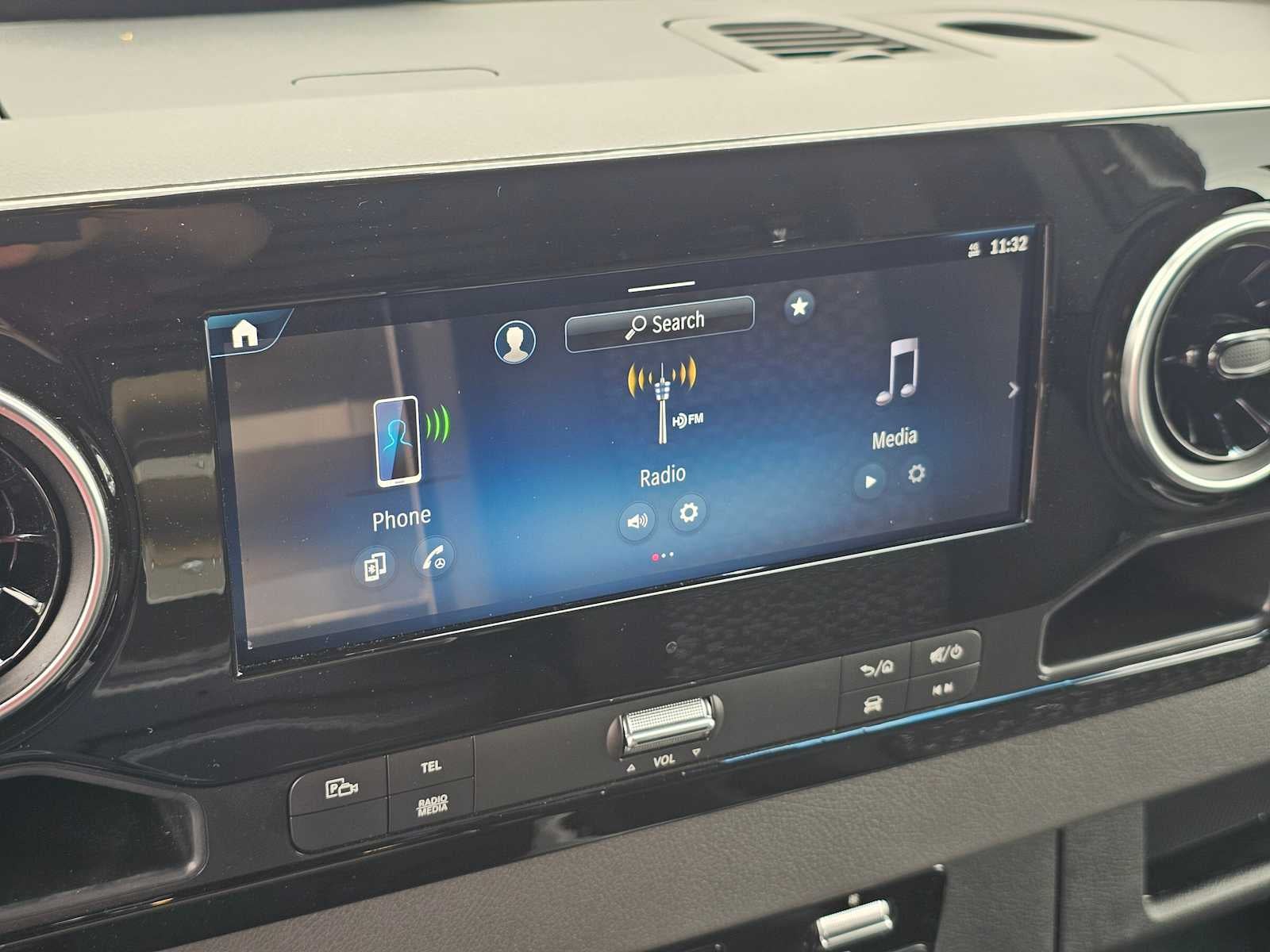 2025 Mercedes-Benz Sprinter 2500 Standard Roof I4 Diesel HO 144" RWD