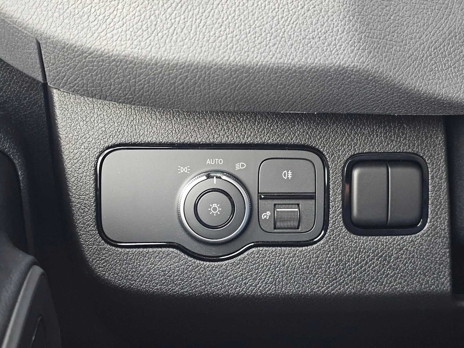 2025 Mercedes-Benz Sprinter 2500 Standard Roof I4 Diesel HO 144" AWD