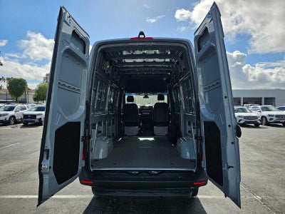 2025 Mercedes-Benz Sprinter 2500 Standard Roof I4 Diesel HO 144" AWD