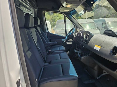 2025 Mercedes-Benz Sprinter 2500 High Roof I4 Diesel HO 170" RWD