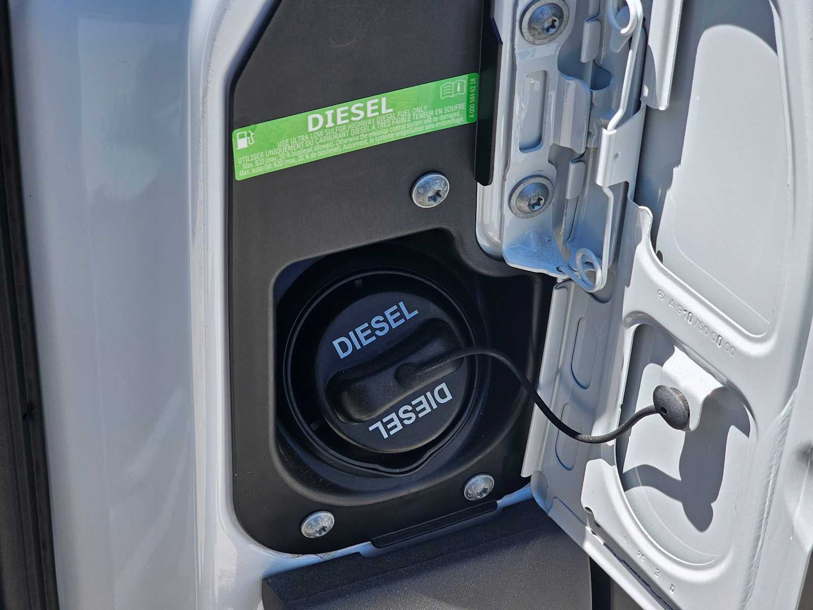 2025 Mercedes-Benz Sprinter 2500 High Roof I4 Diesel HO 170" RWD