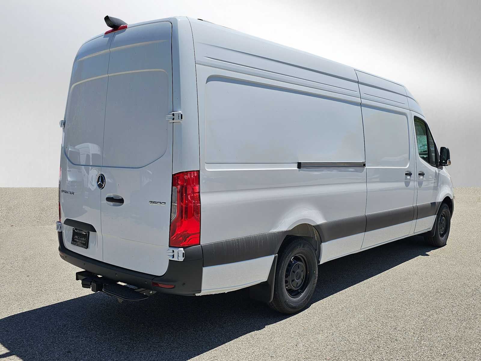 2025 Mercedes-Benz Sprinter 2500 High Roof I4 Diesel HO 170" RWD
