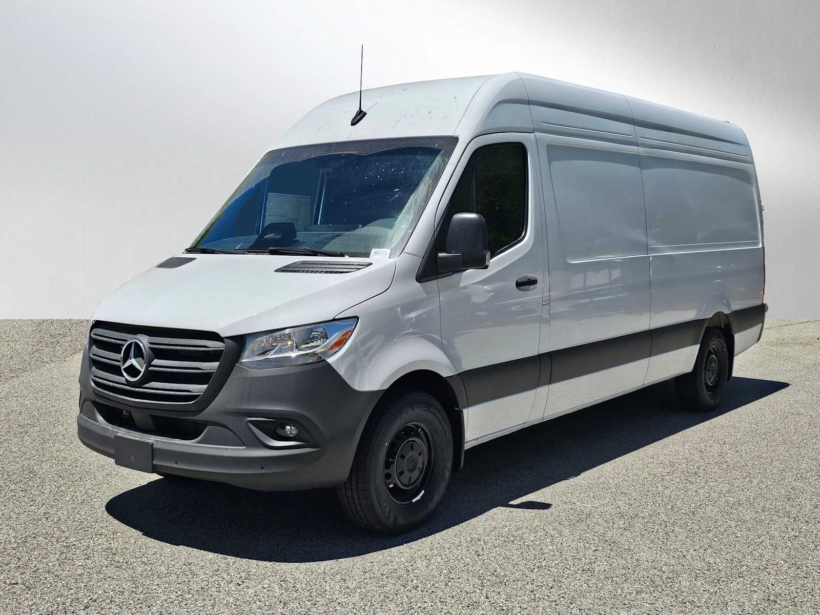 2025 Mercedes-Benz Sprinter 2500 High Roof I4 Diesel HO 170" RWD