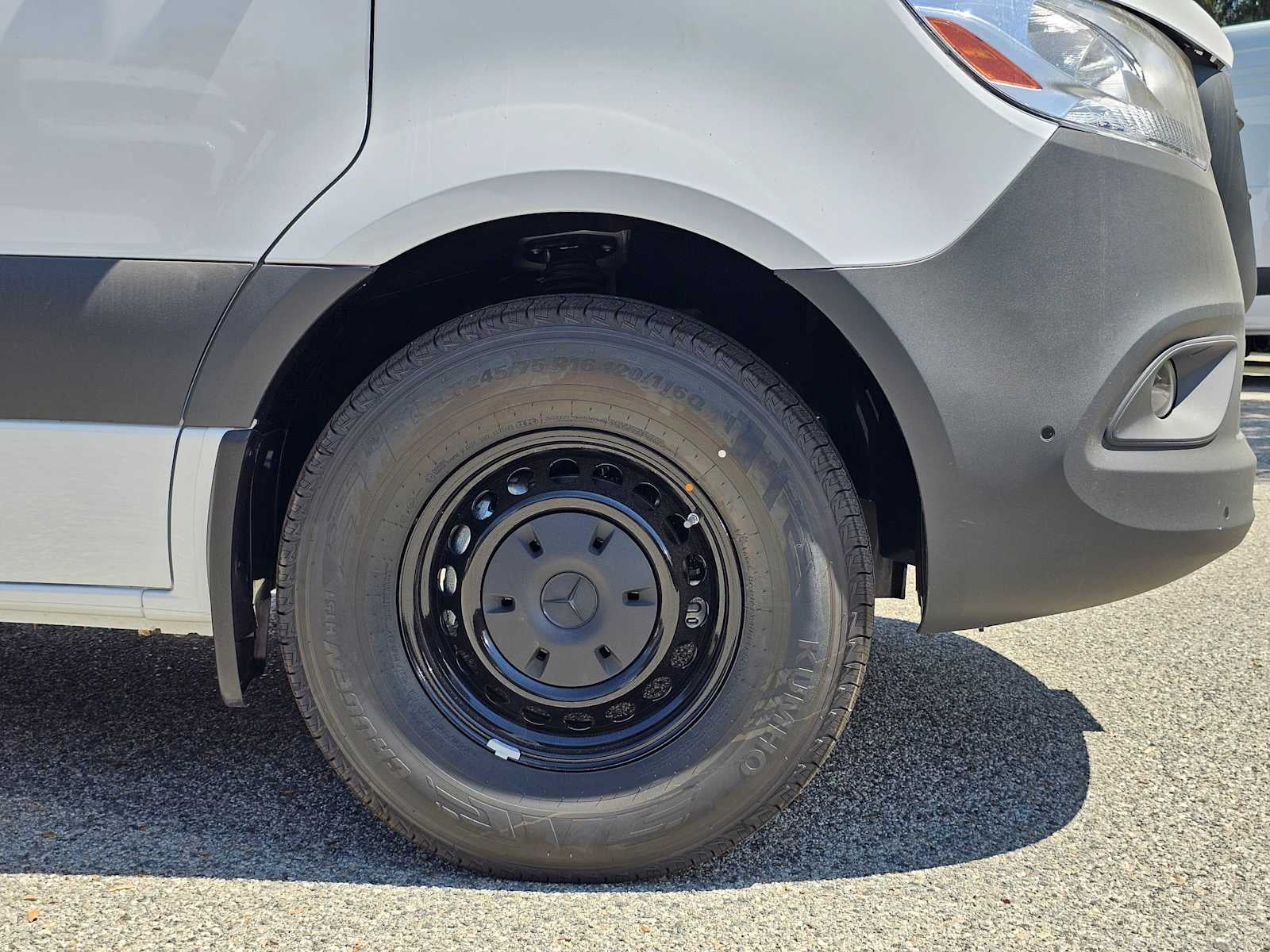 2025 Mercedes-Benz Sprinter 2500 High Roof I4 Diesel HO 170" RWD