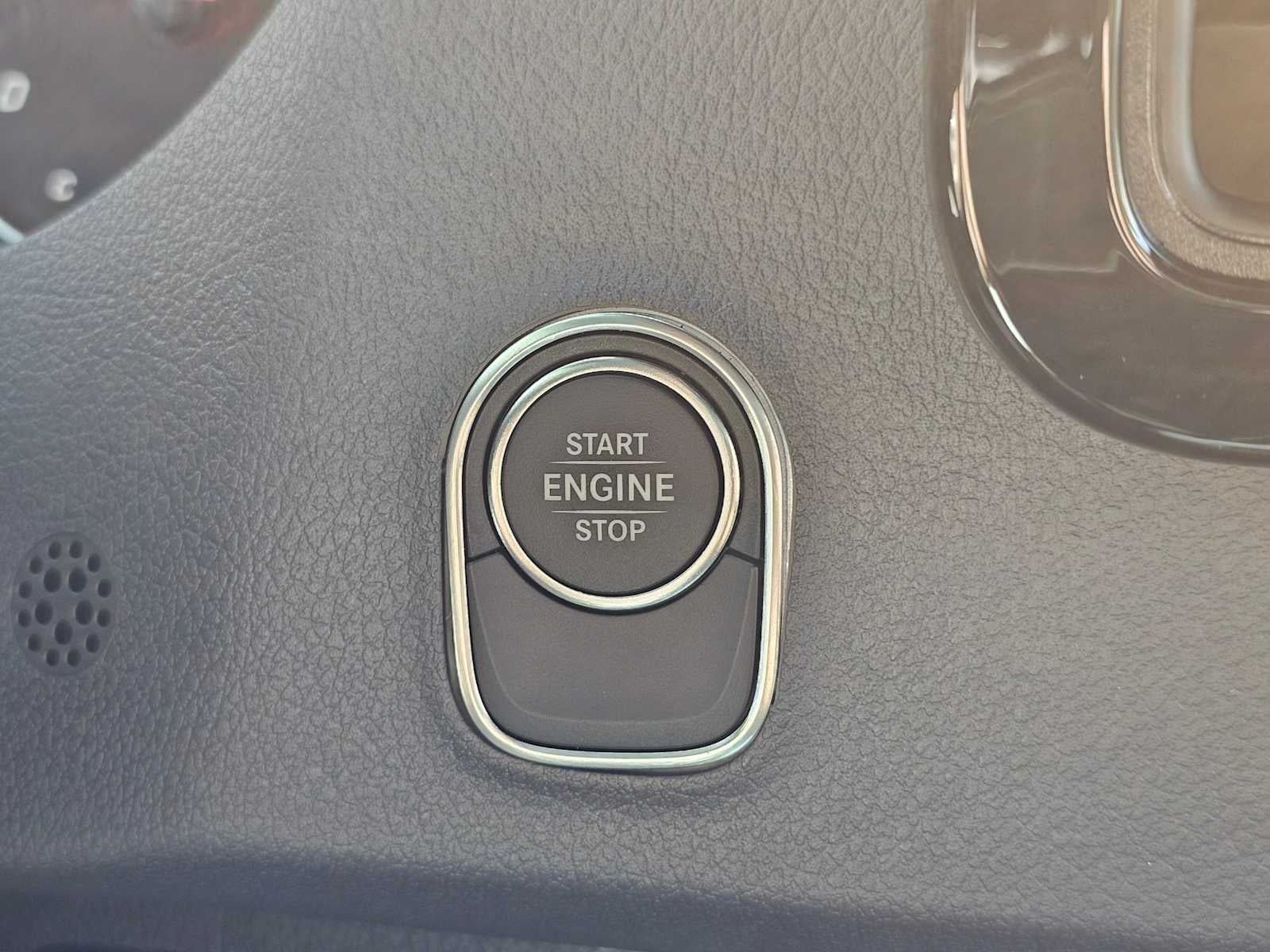 2025 Mercedes-Benz Sprinter 2500 High Roof I4 Diesel HO 170" RWD