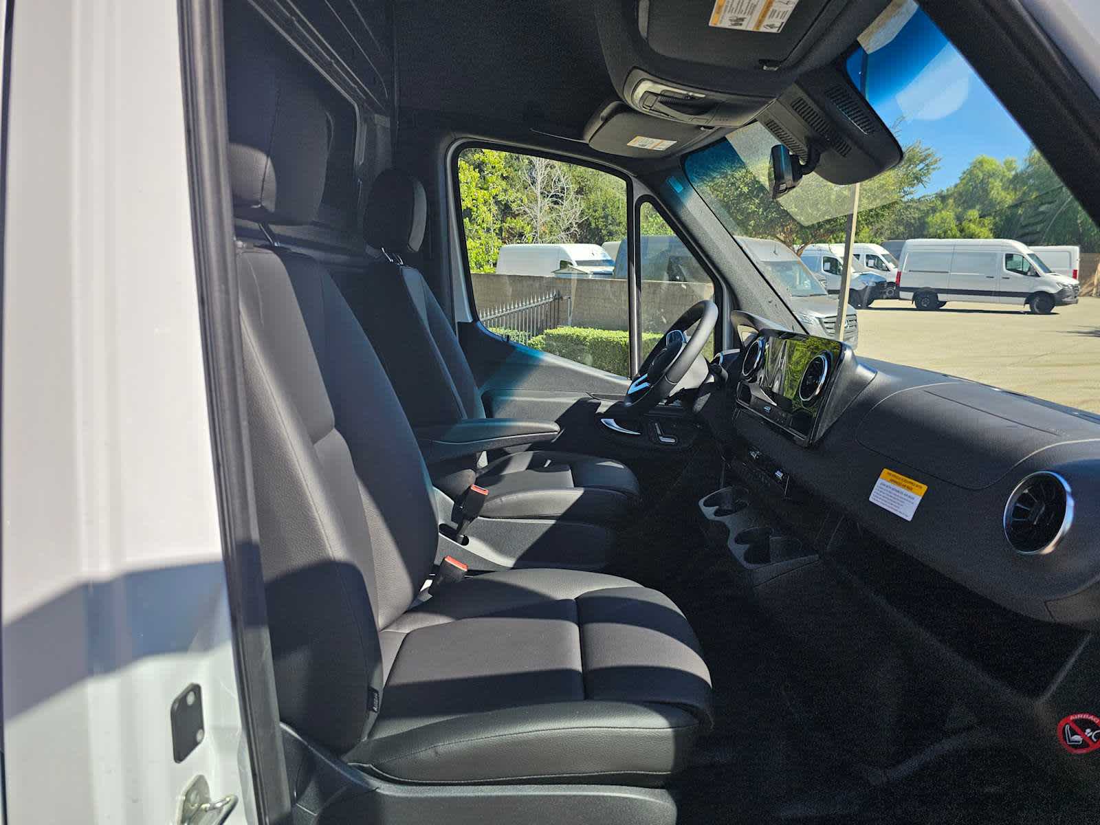 2024 Mercedes-Benz Sprinter 3500XD Standard Roof I4 Diesel HO 144" RWD